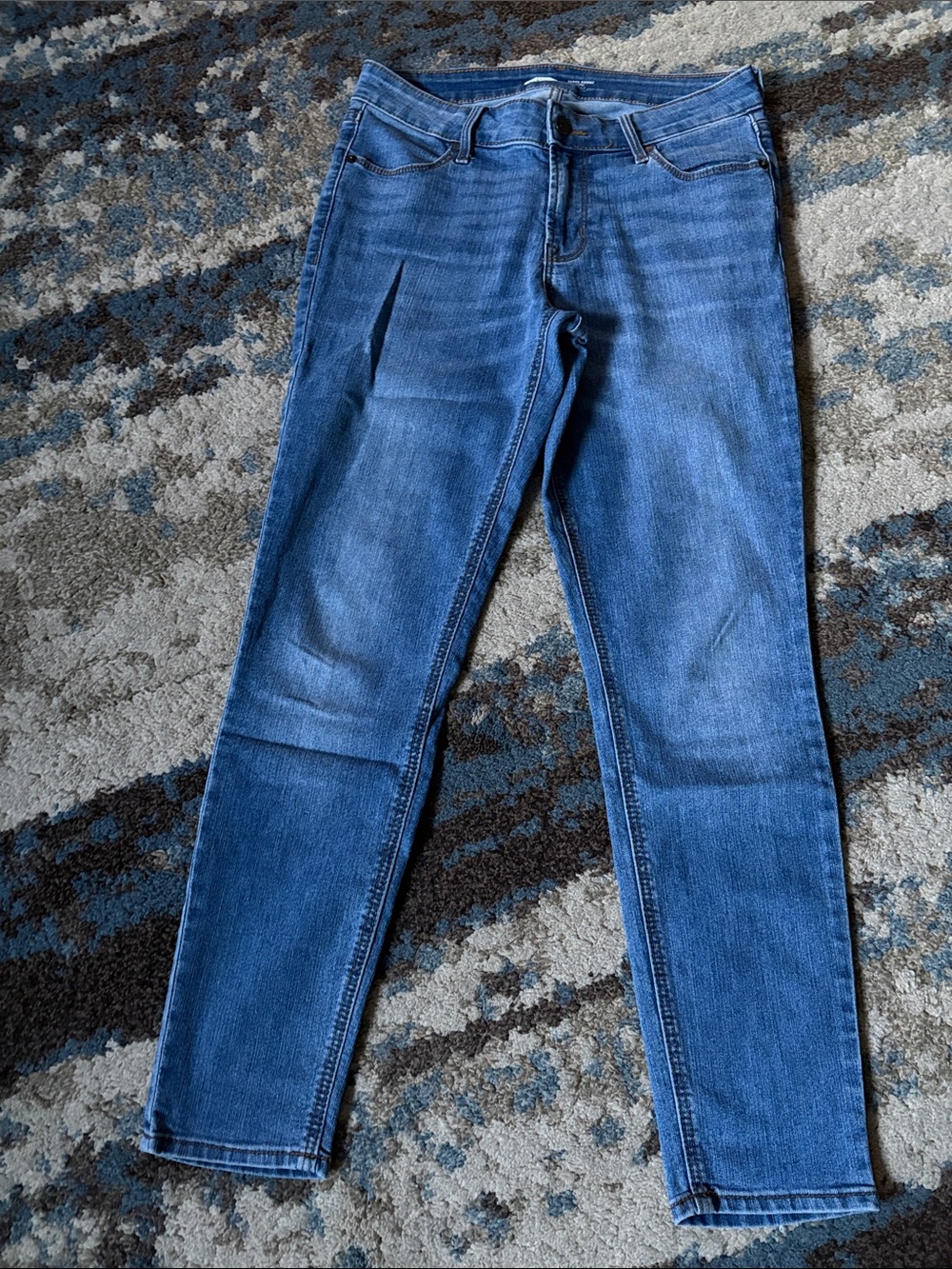 Old Navy Women's Medium Blue Ankle Skinny Jeans